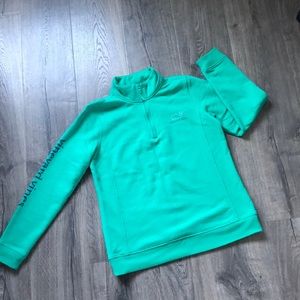 Vineyard Vines sweatshirt